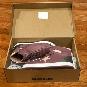 NWT NEW IN BOX old soles high top sneakers